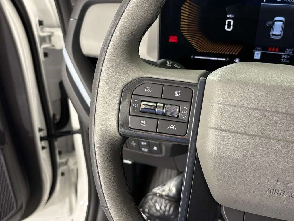 New 2027 Snow White Pearl Kia EX image 21