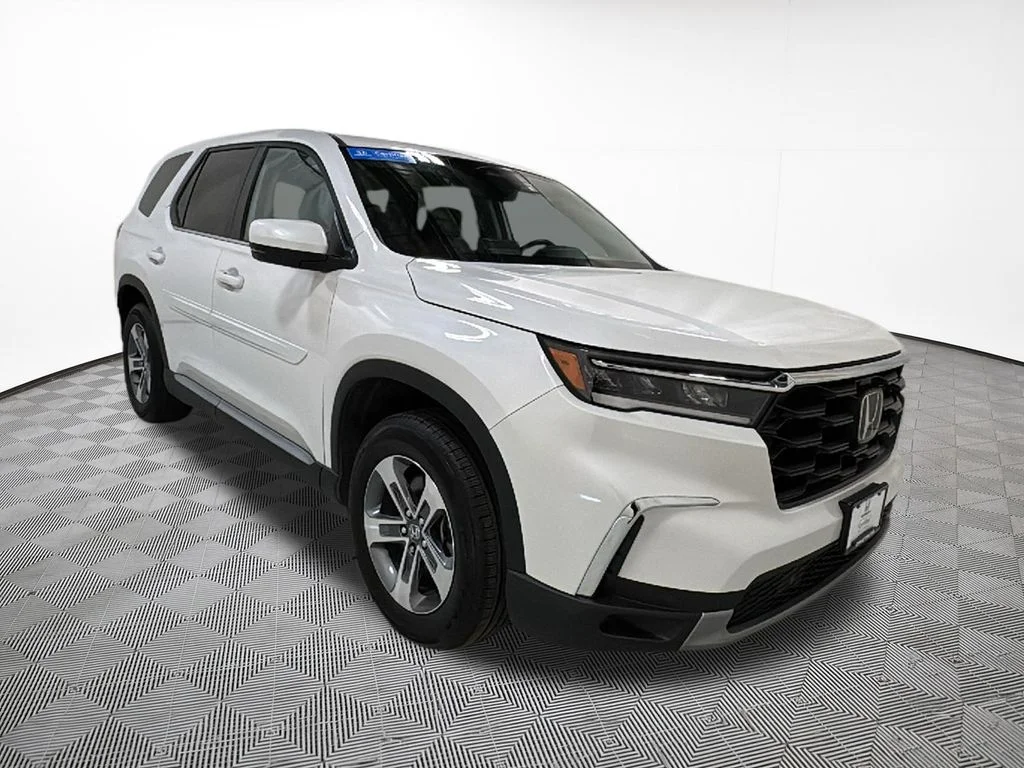 2025 Honda Pilot EX-L - Photo 4