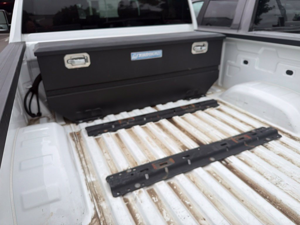 Used 2022 Summit White Chevrolet LT image 21