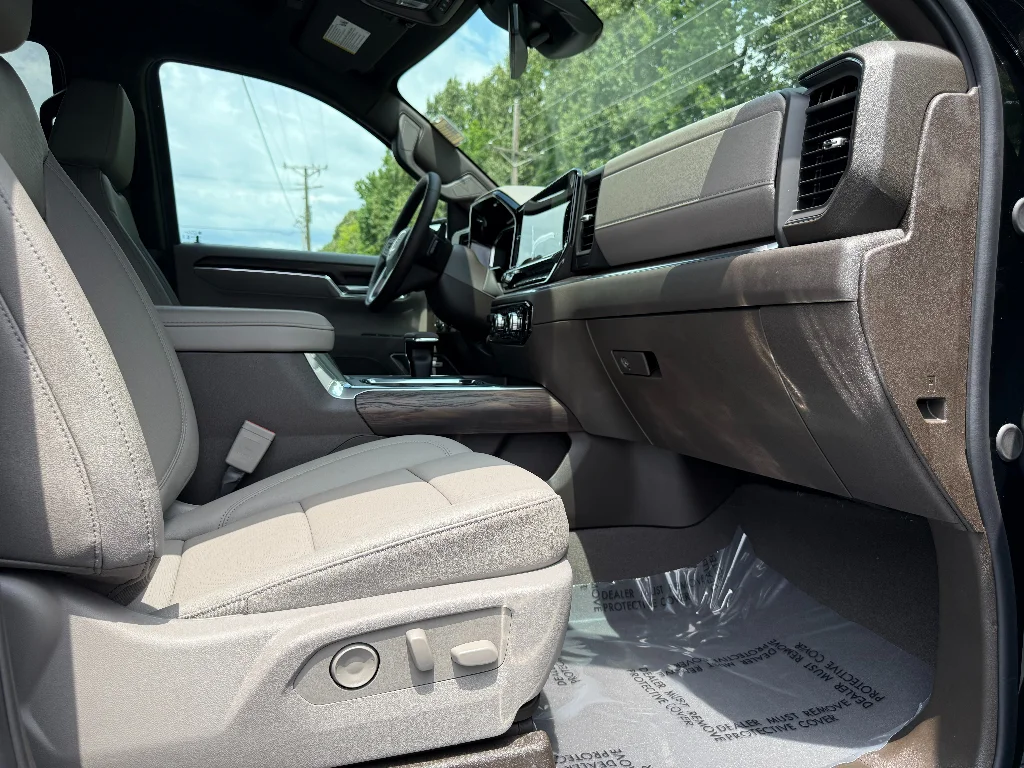 2026 GMC Sierra 1500 SLT - Photo 29