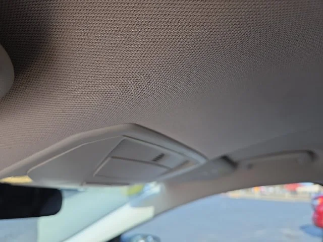 Used 2018 Black Ford SE image 28