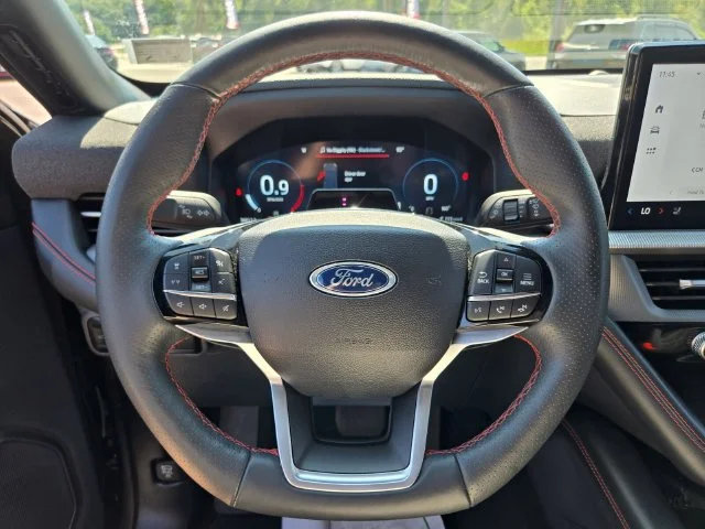Used 2025 Black Ford ST-Line image 33