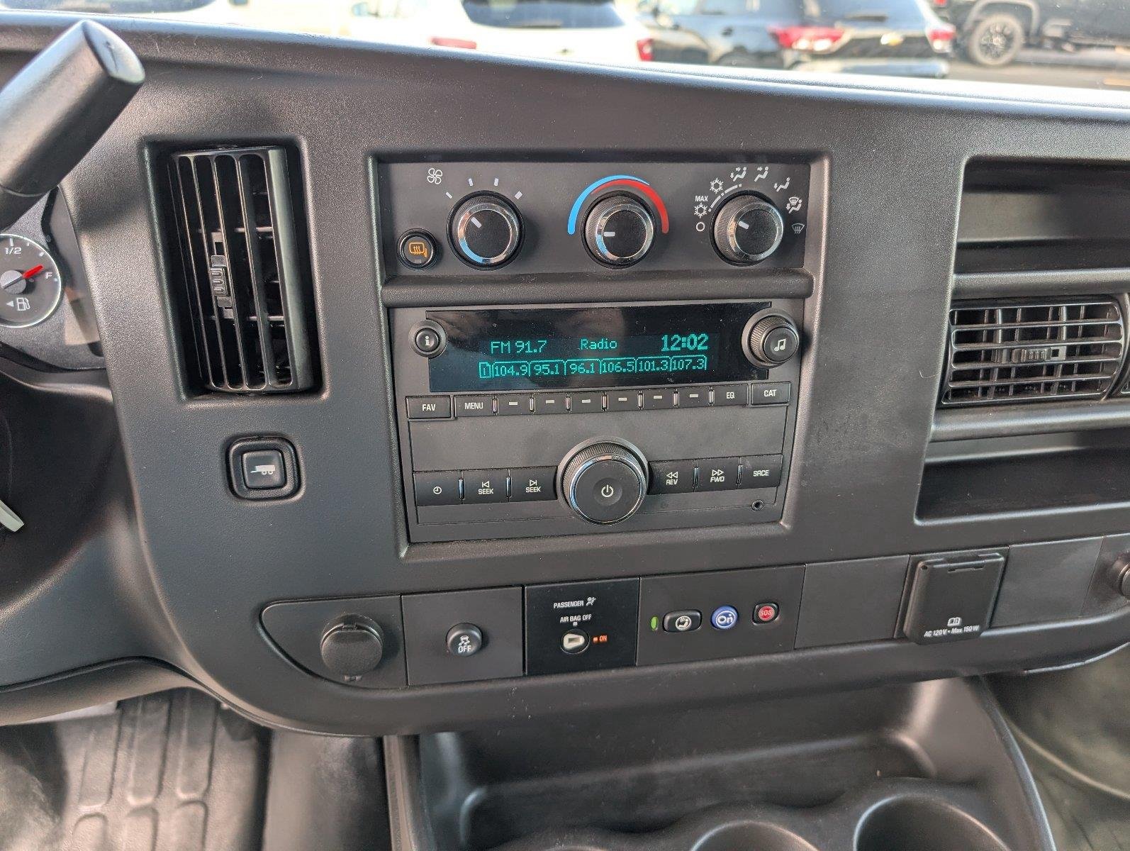 Used 2025 Summit White Chevrolet WT image 17