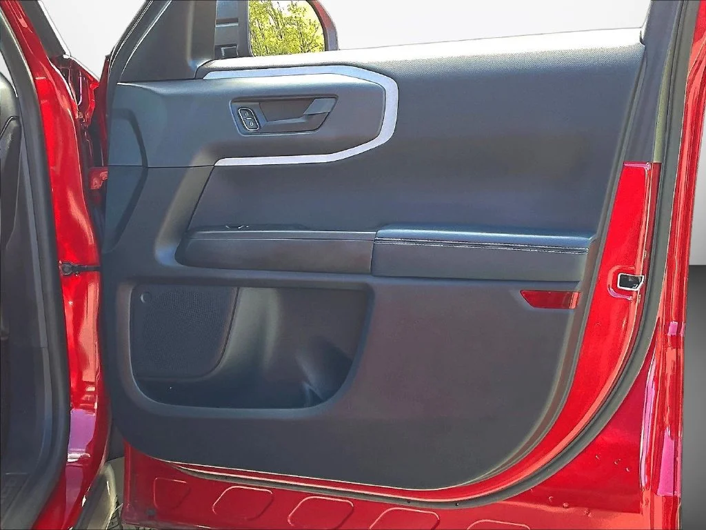 Used 2021 Red Ford Outer Banks image 29