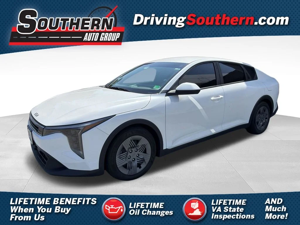 Used 2025 White Kia LX image 1