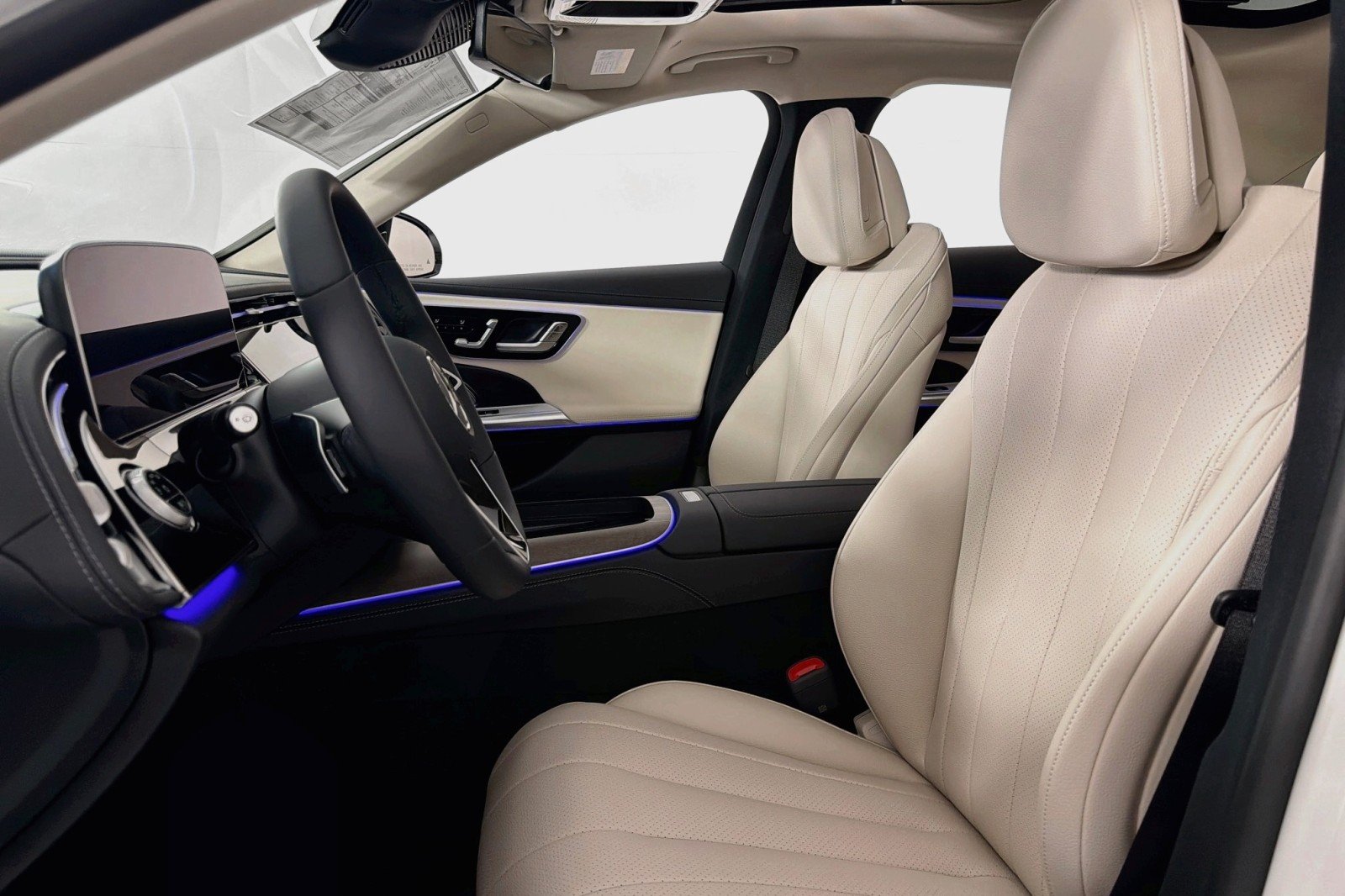 New 2027 Polar White Mercedes-Benz E 350 RWD Sedan image 16