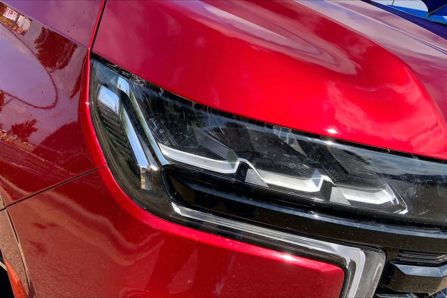 Used 2024 Radiant Red Tintcoat Chevrolet Z71 image 28