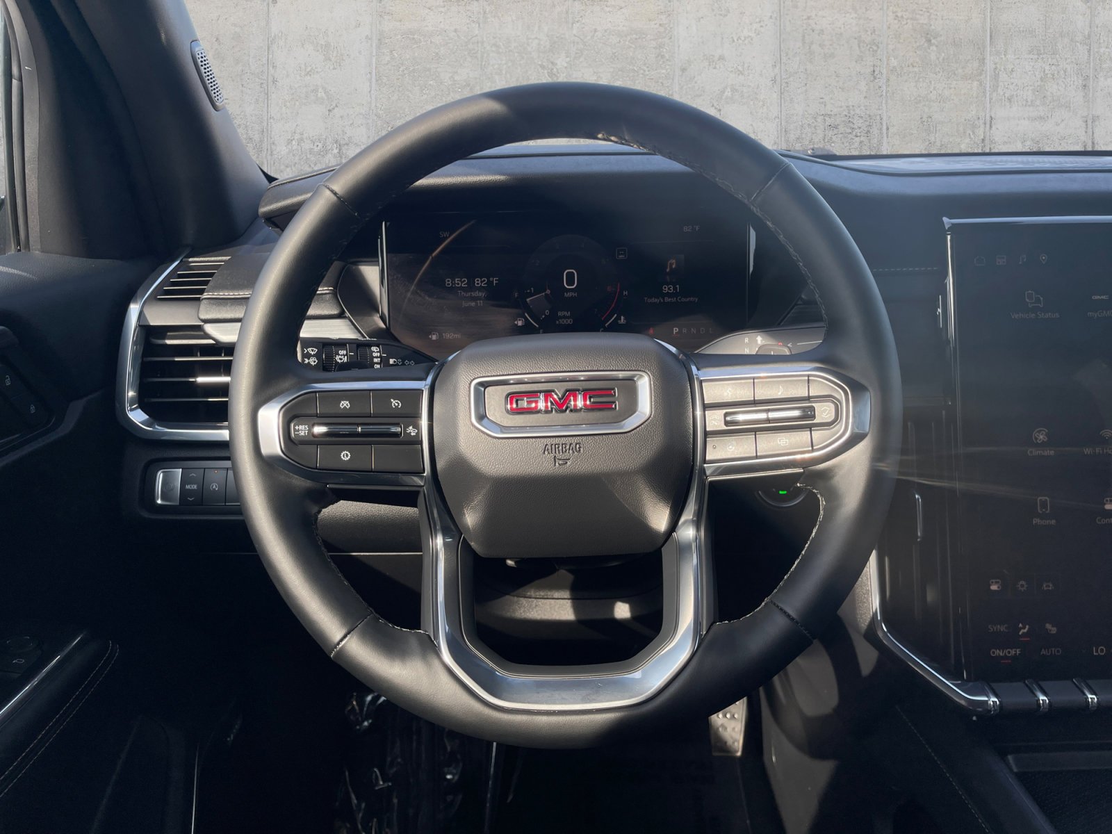 2024 GMC Acadia Elevation - Photo 12