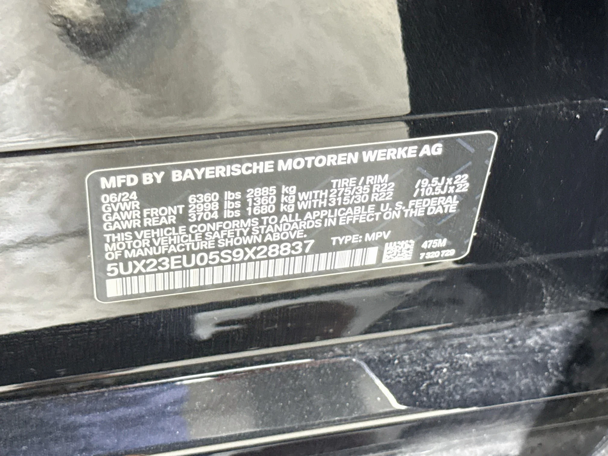 Used 2025 Black Sapphire Metallic BMW xDrive40i image 34