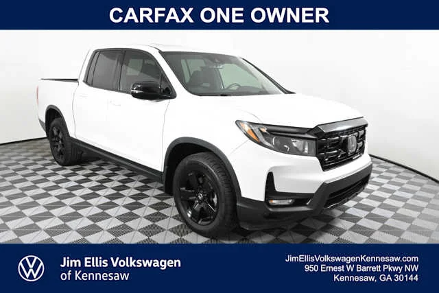 2024 Honda Ridgeline Black Edition's photo