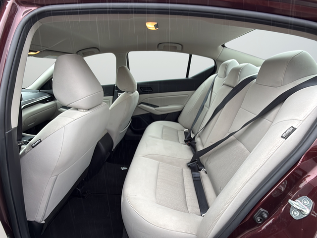 Used 2025 Red Nissan 2.5 SV image 27