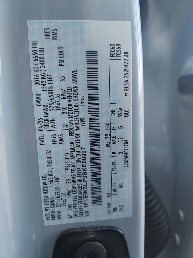 Used 2025 White Ford XLT image 23