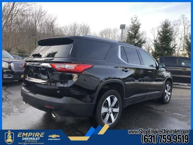 Used 2018 Mosaic Black Metallic Chevrolet 3LT image 5