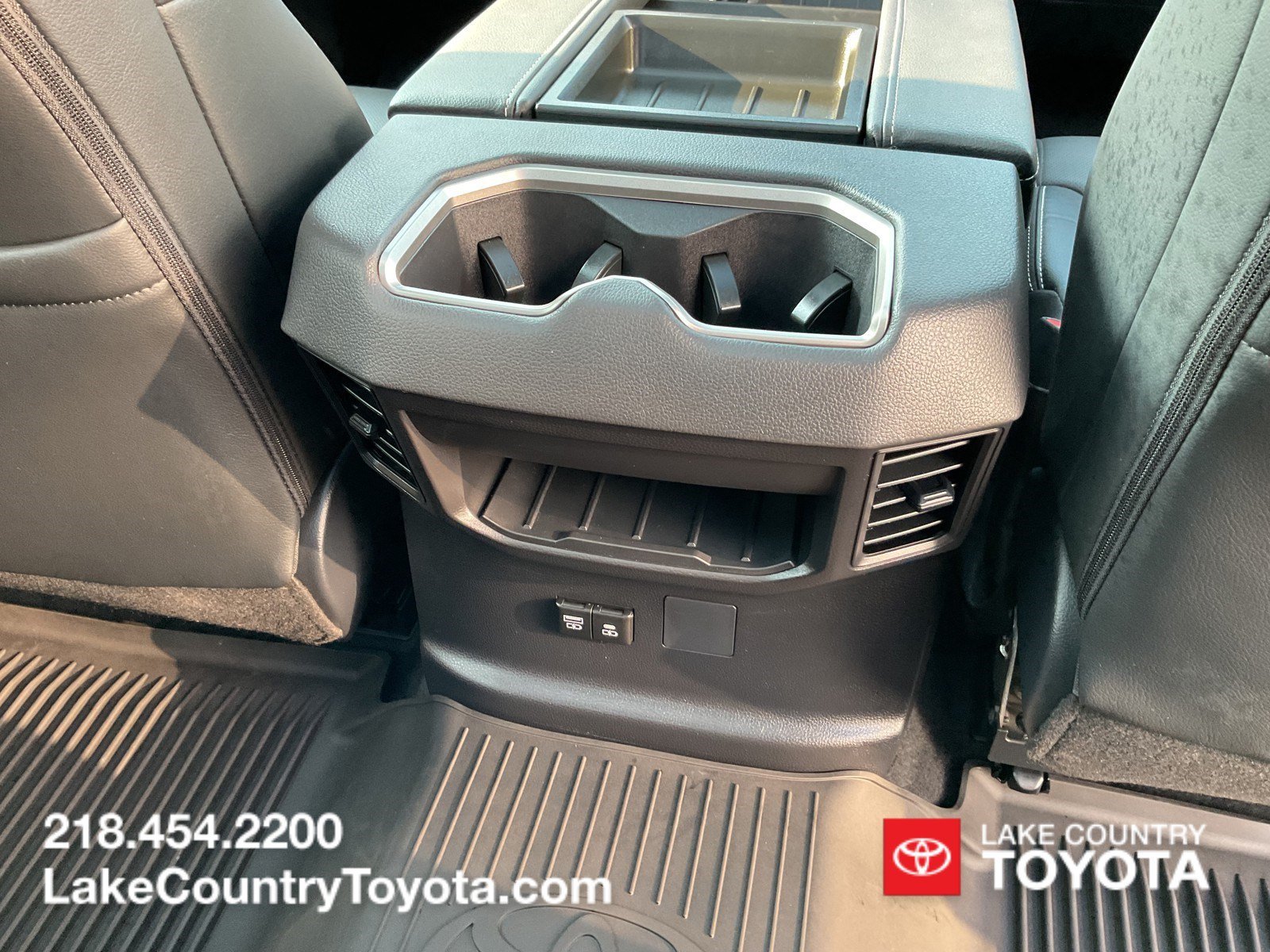 2026 Toyota Tundra Limited - Photo 18