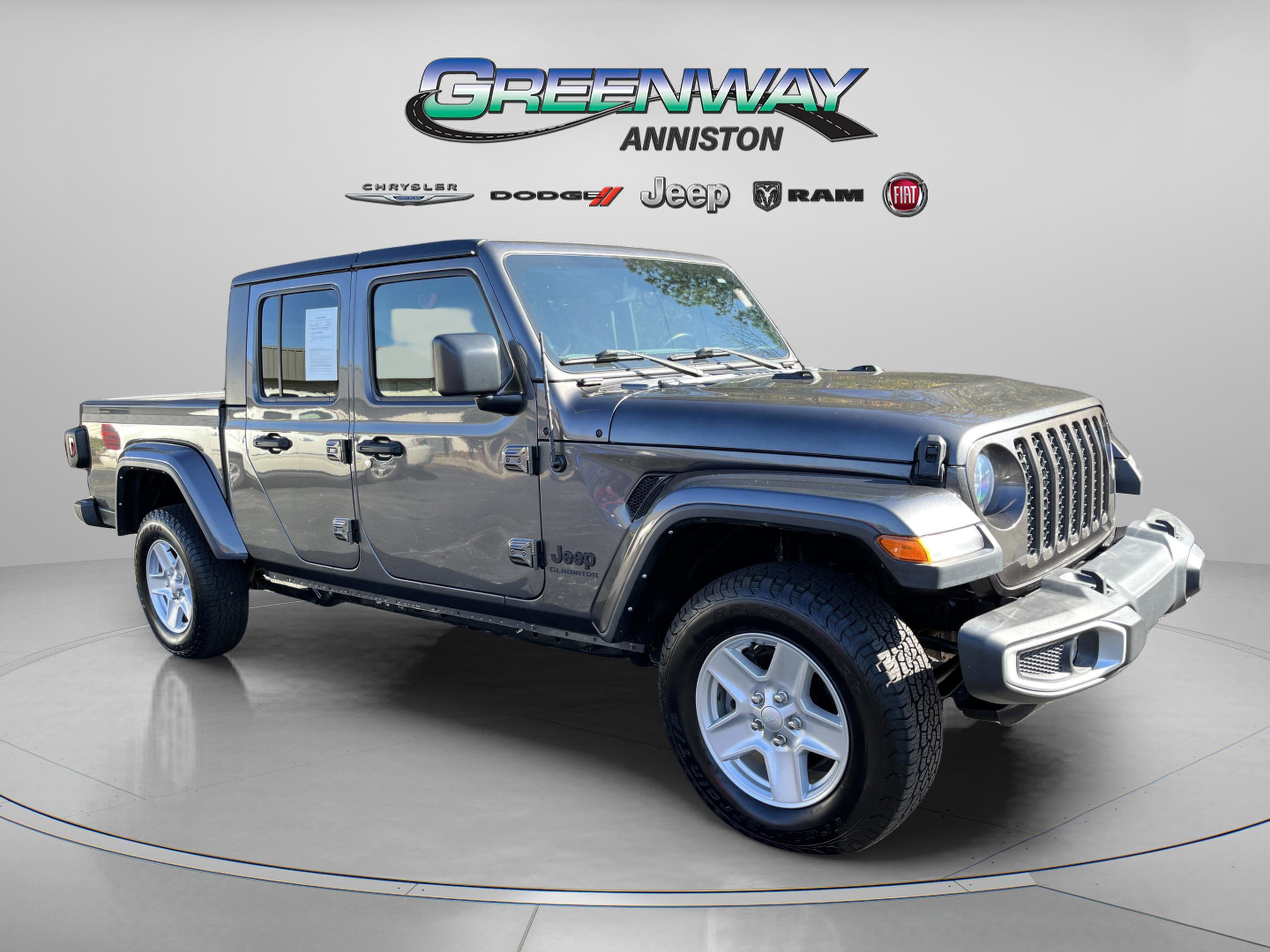 2022 Jeep Gladiator Sport S's photo