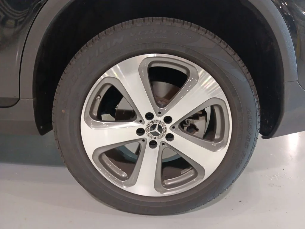 Used 2022 Black Mercedes-Benz GLC 300 image 6