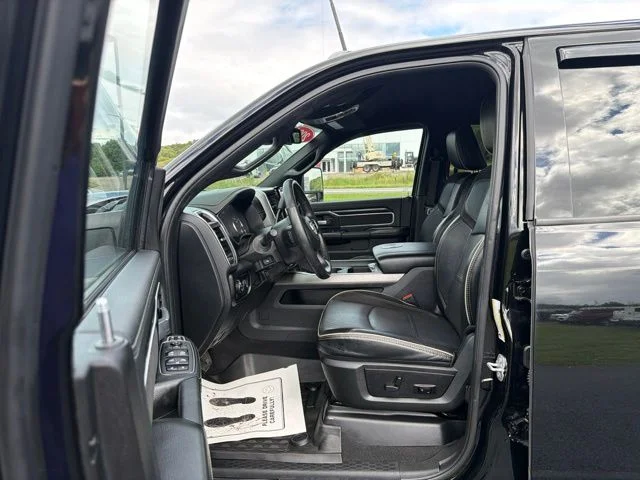 Used 2024 Black Ram Laramie image 15