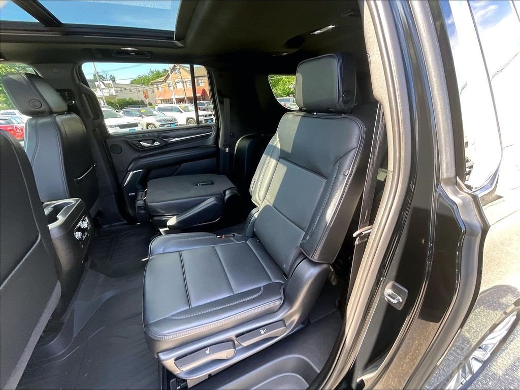 Used 2023 Black GMC Denali image 15