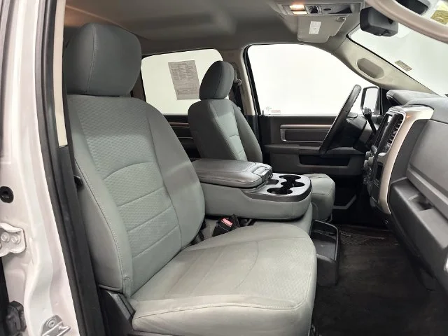 Used 2017 White Ram SLT image 28