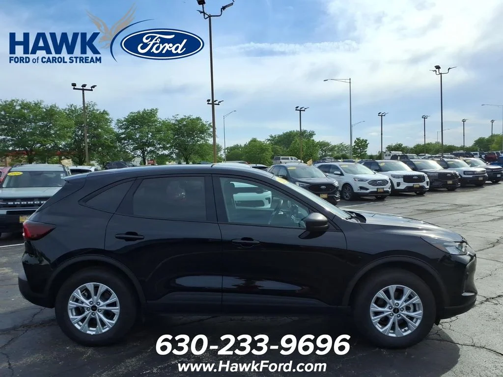 Certified Used 2025 Black Metallic Ford Active image 8