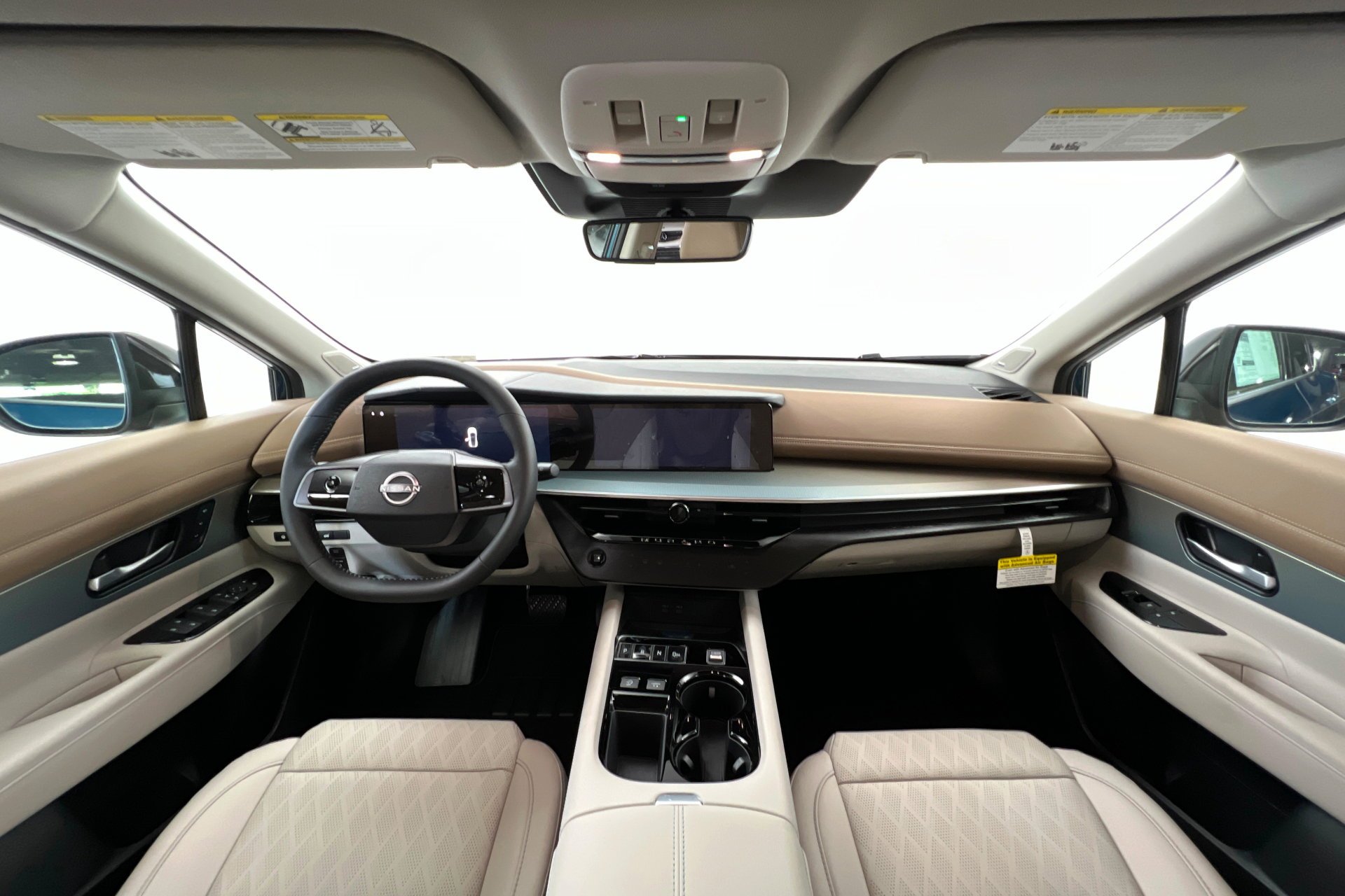 New 2026 Aurora Blue Pearl Metallic / Super Black Two-tone Nissan Platinum image 10