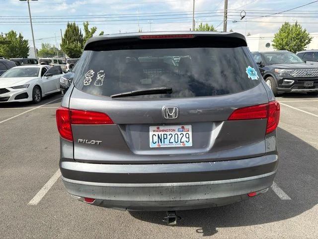 Used 2016 Modern Steel Metallic Honda LX image 6