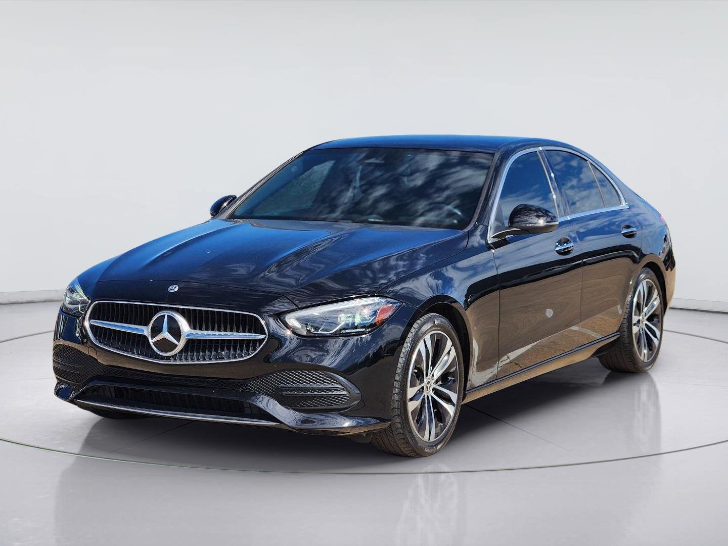 Used 2022 Black Mercedes-Benz C 300 image 3