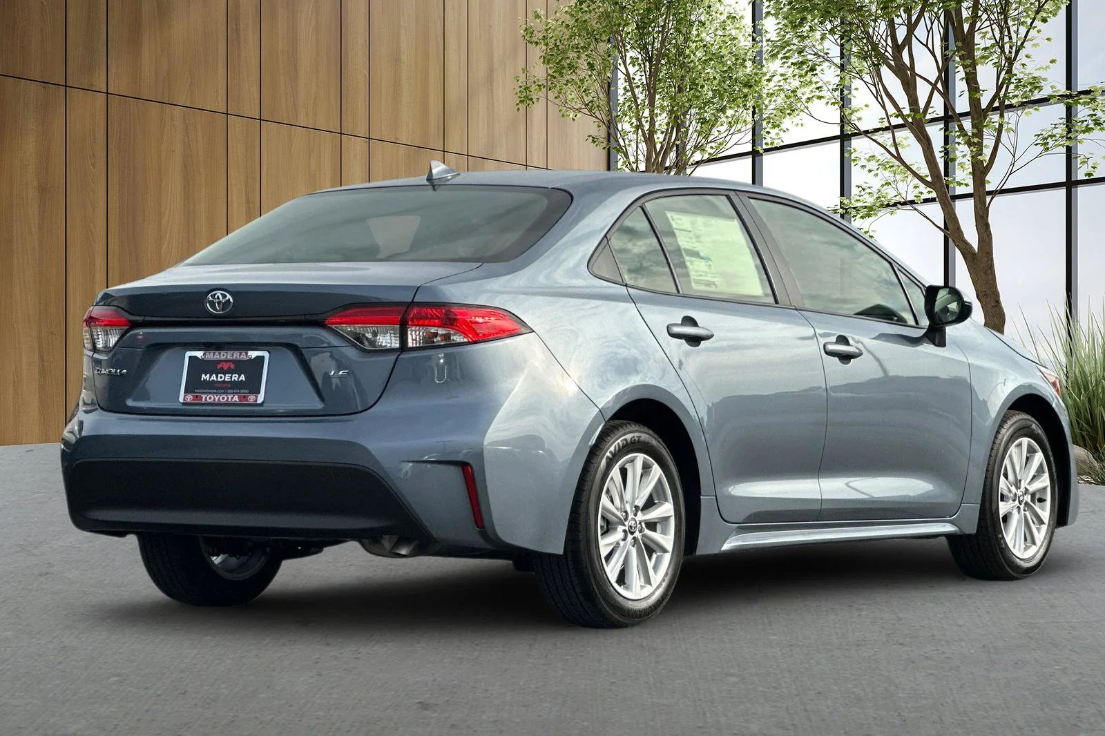 New 2027 Celestite Toyota LE image 4
