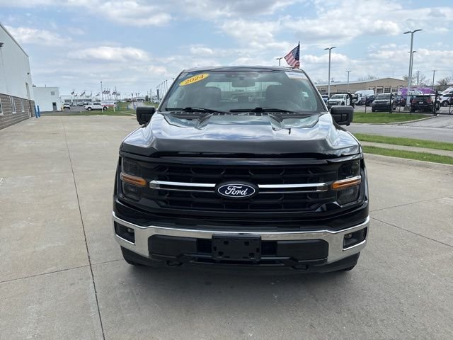 Used 2024 Black Ford XLT image 4