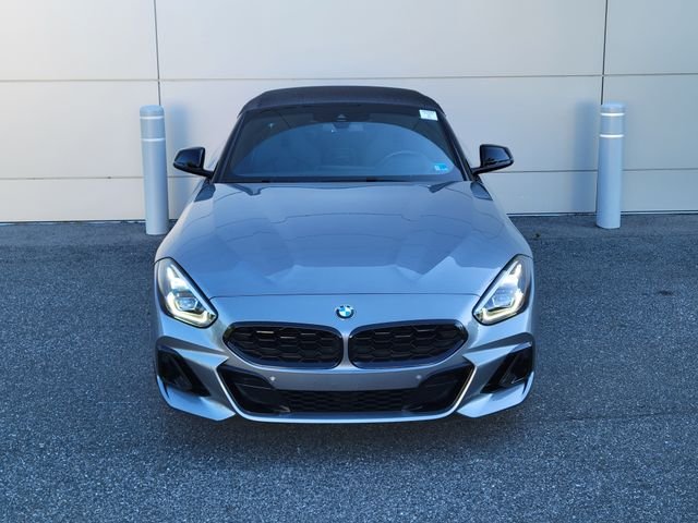 Used 2023 Skyscraper Gray Metallic BMW sDrive30i image 8