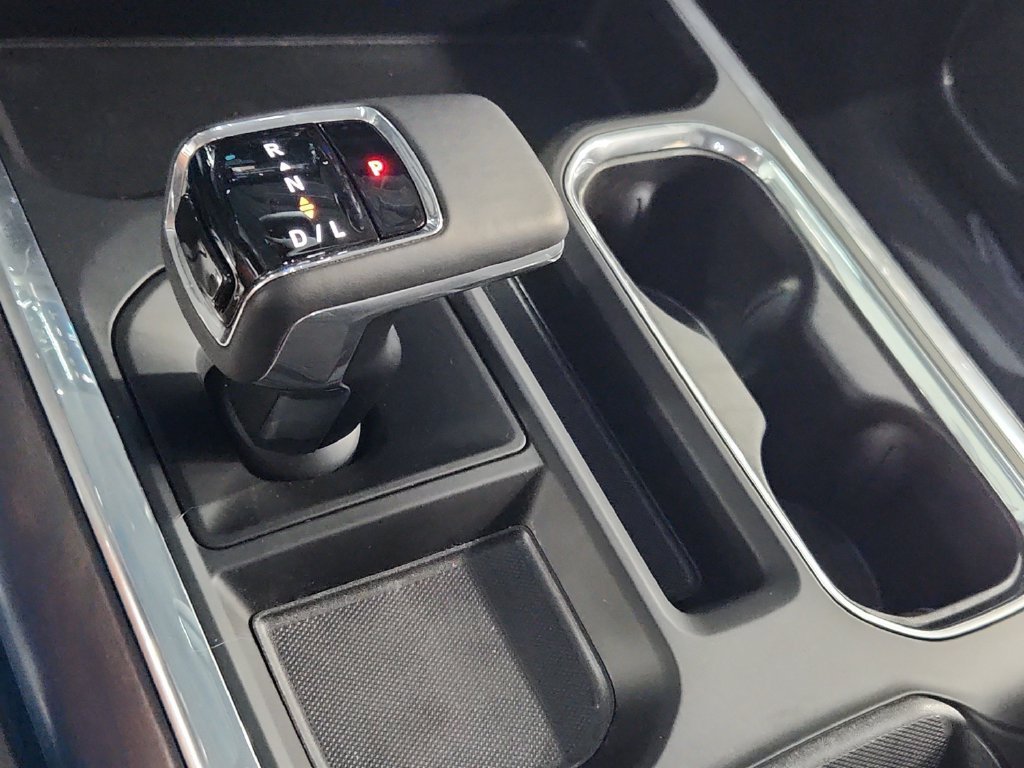 2026 GMC Sierra 1500 SLT - Photo 14