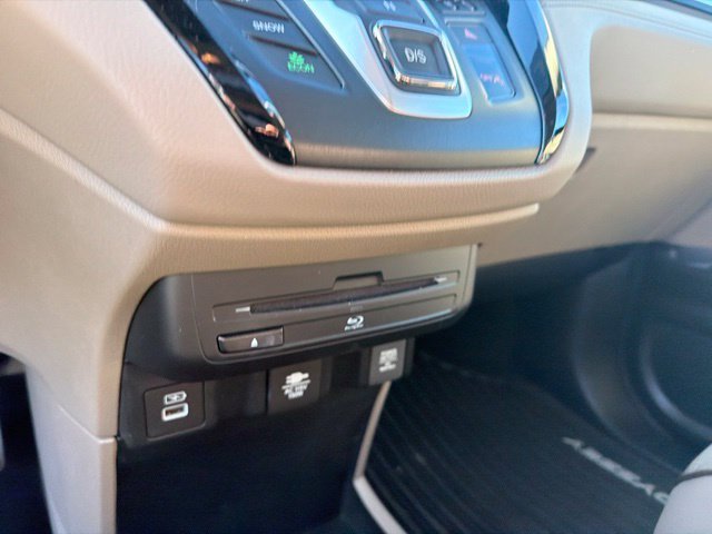 2024 Honda Odyssey Elite - Photo 19