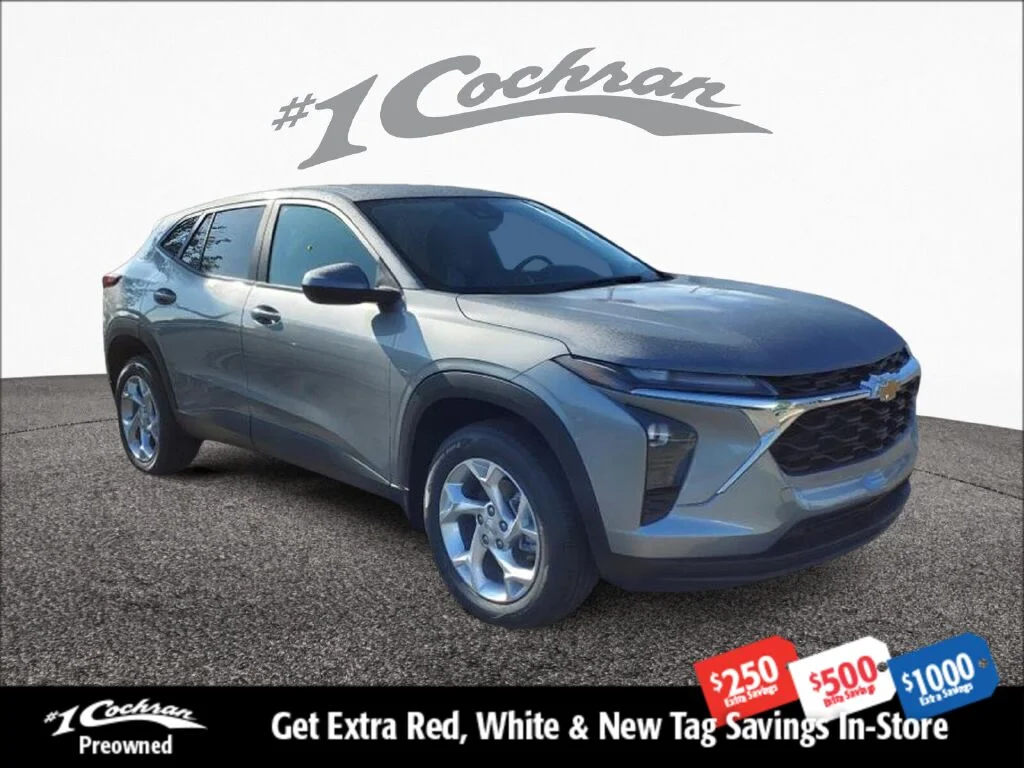 2025 Chevrolet Trax LS's photo