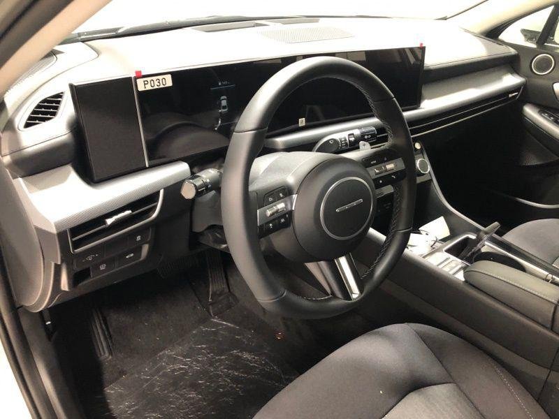 2026 Hyundai Sonata SEL - Photo 18