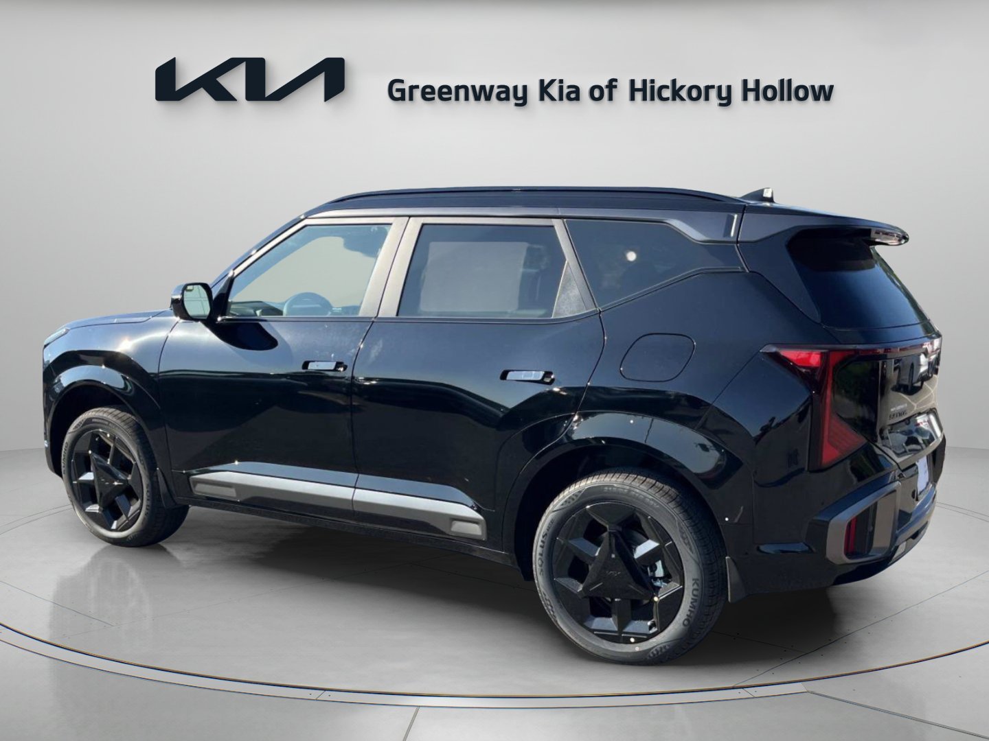 New 2027 Aurora Black Pearl Kia X-Line S image 4