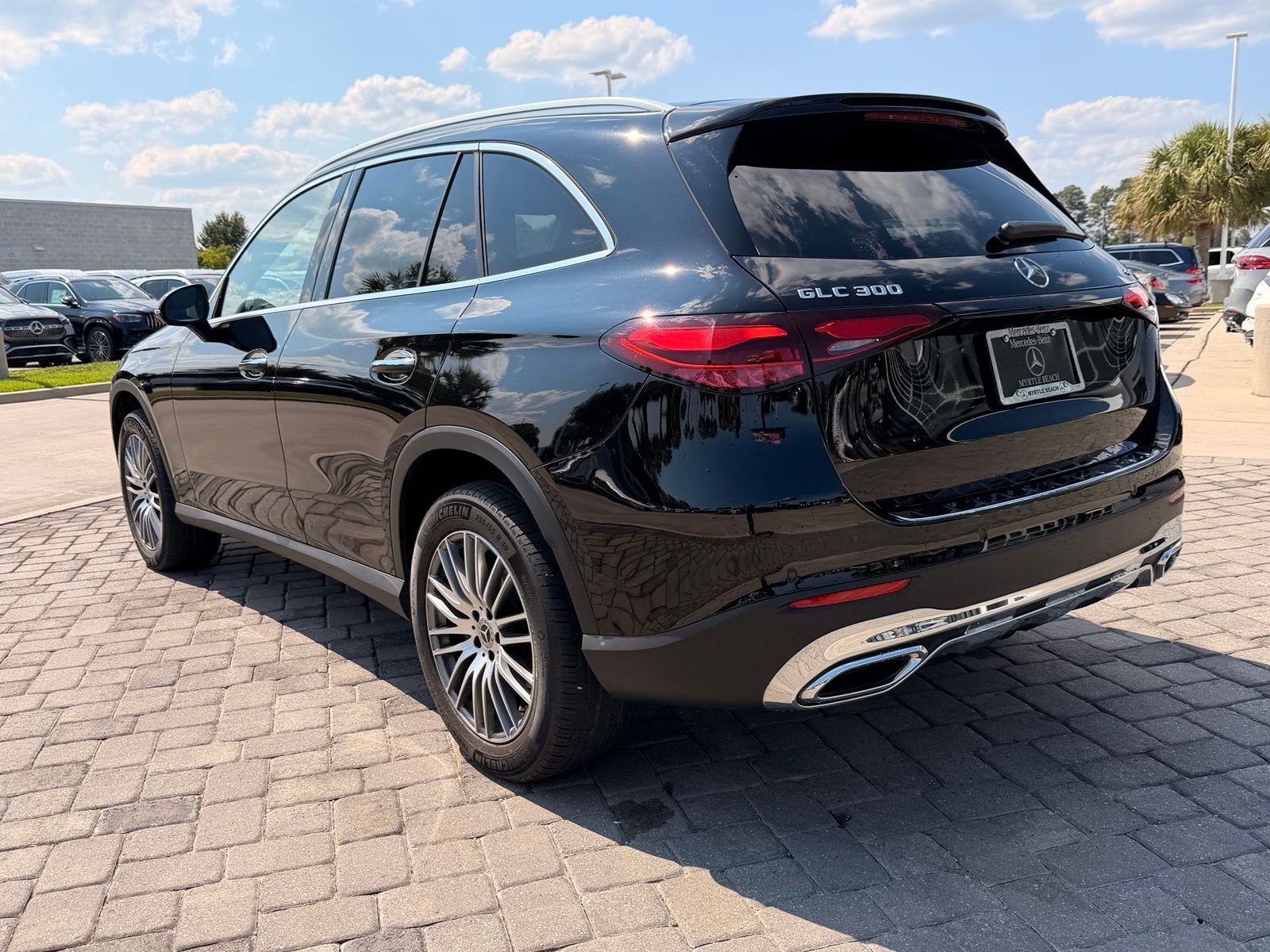 Certified Used 2024 Obsidian Black Metallic Mercedes-Benz GLC 300 image 11