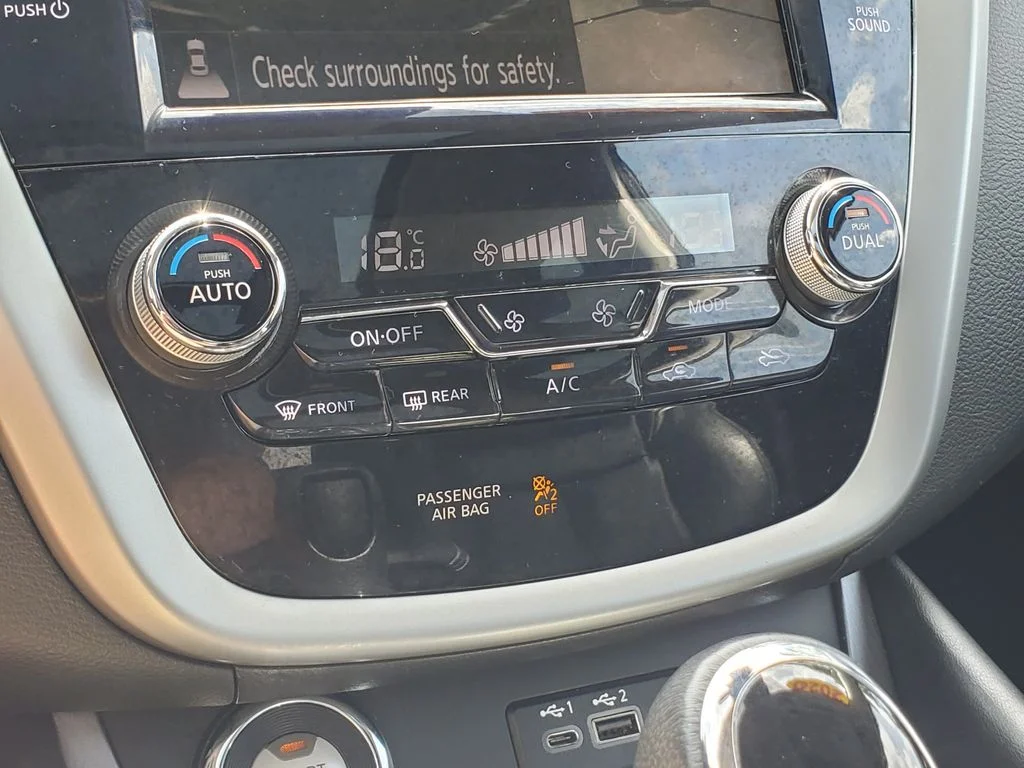 Used 2020 Black Nissan SL image 17