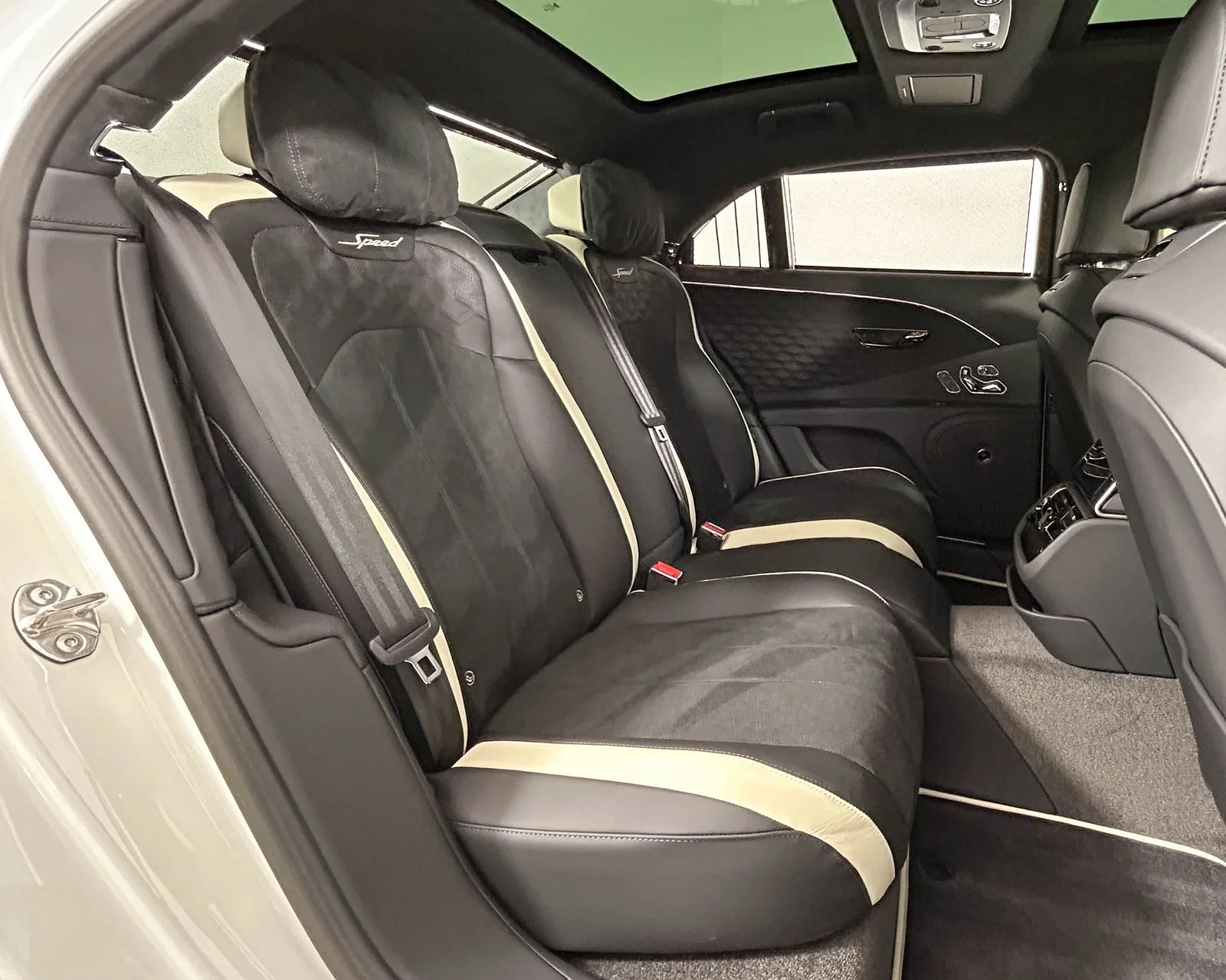 New 2026  Bentley Speed image 33