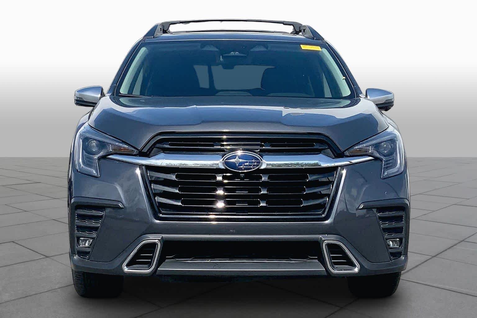 Used 2023 Magnetite Gray Metallic Subaru Touring image 4