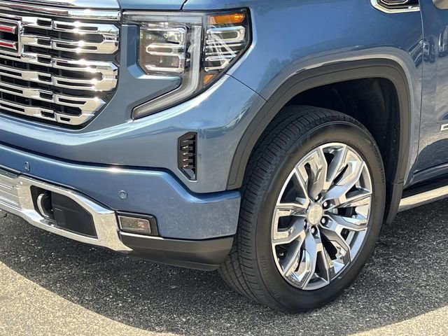 New 2026 Onyx Black GMC Elevation image 39