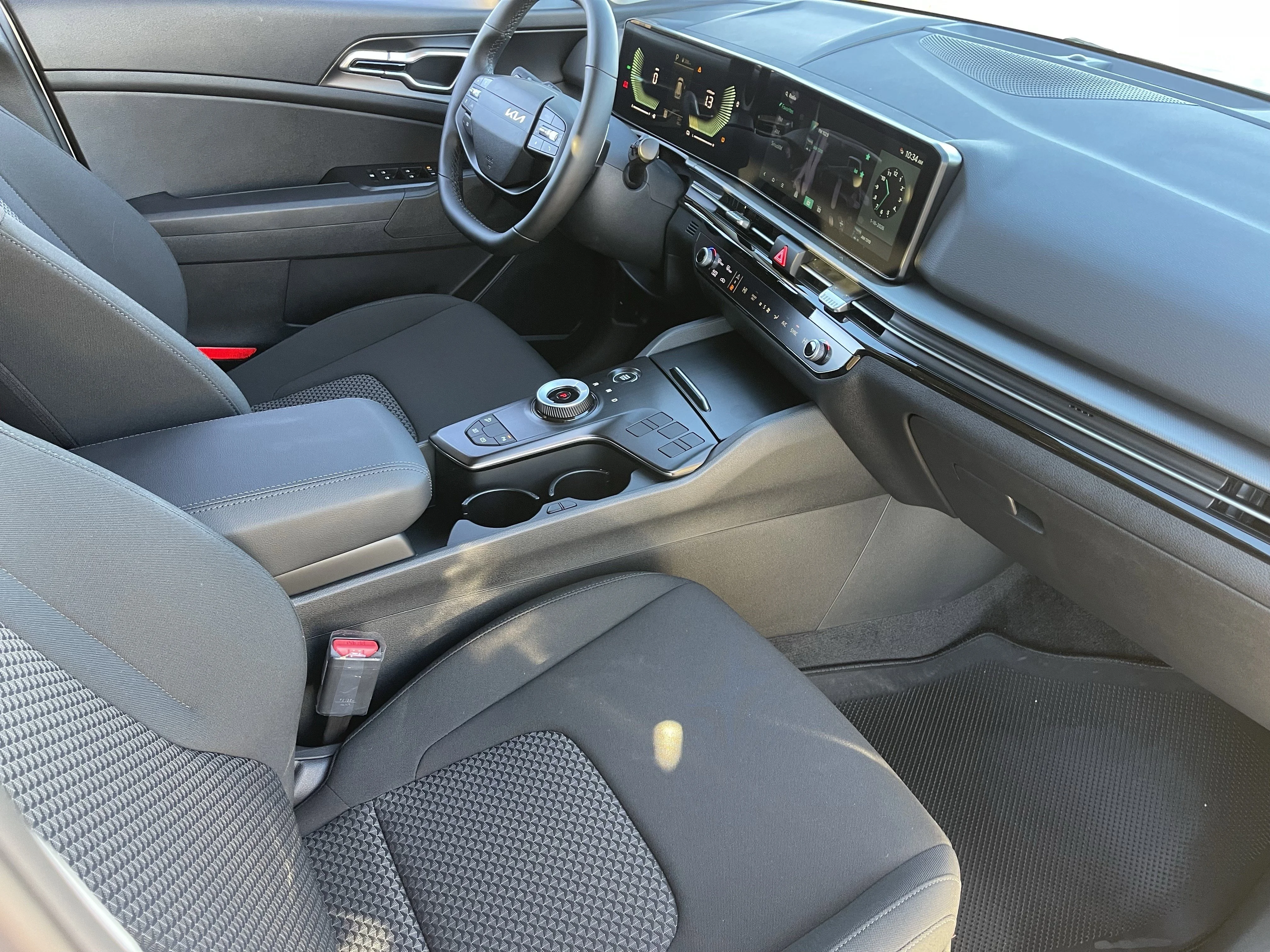 2026 Kia Sportage LX Hybrid - Photo 10