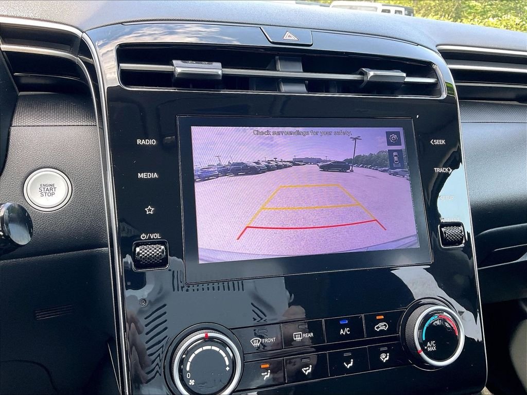 Used 2023 Amazon Gray Hyundai SEL image 18