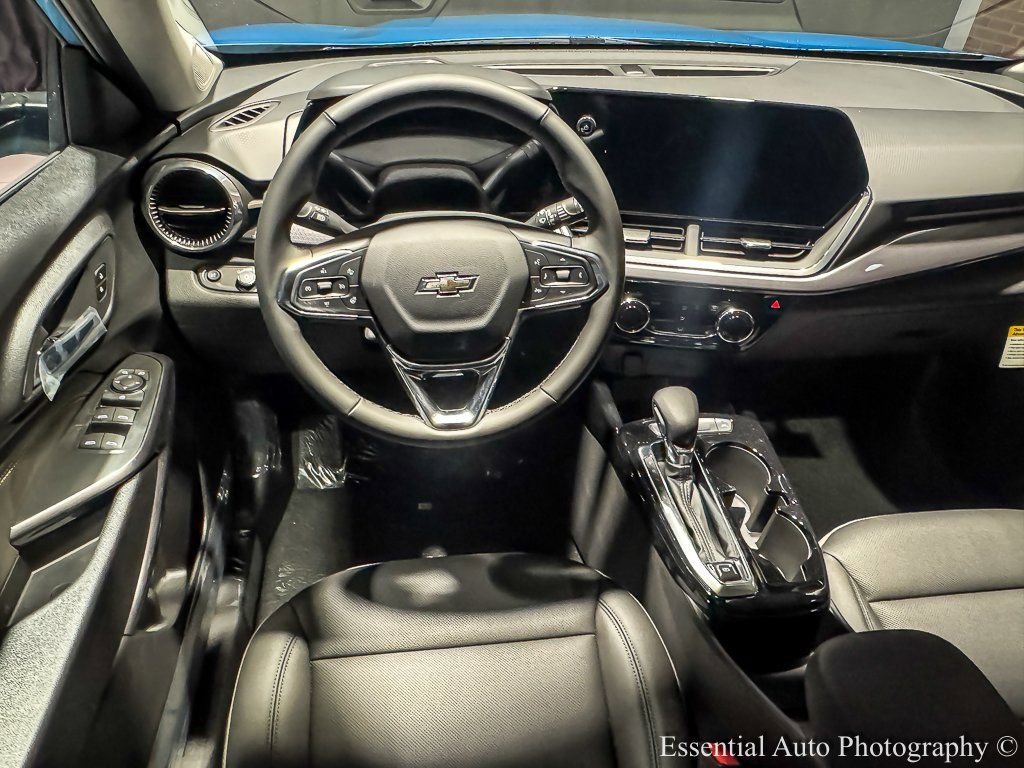 2026 CHEVROLET TRAX - Image 12