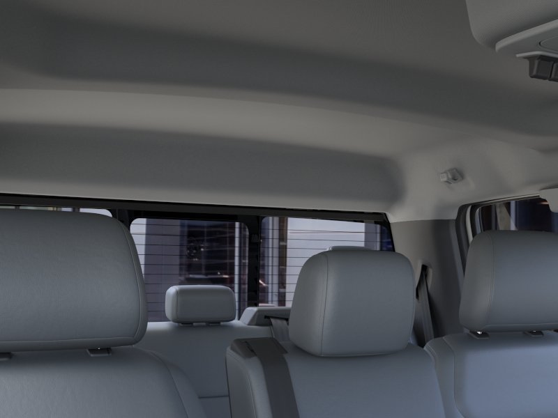 New 2026 Oxford White Ford F-550® XL image 22