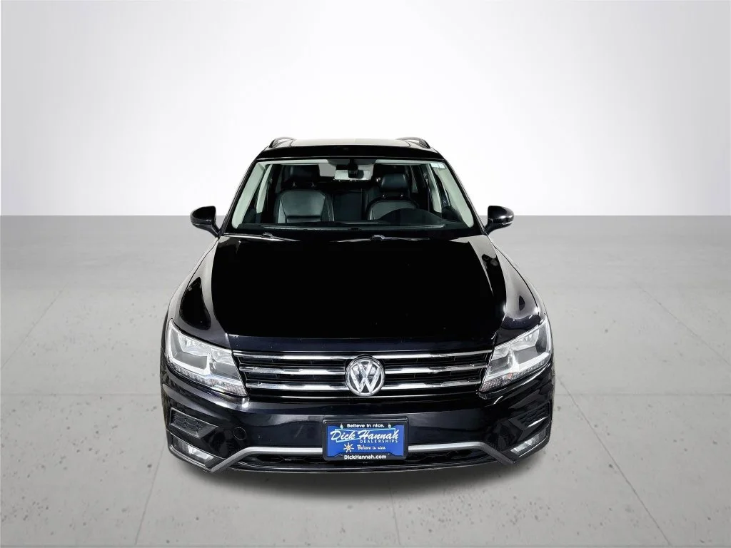 Used 2018 Black Volkswagen 2.0T SE image 3
