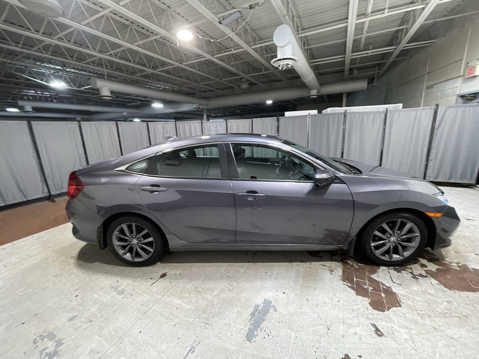 Used 2019 Modern Steel Metallic Honda EX image 27