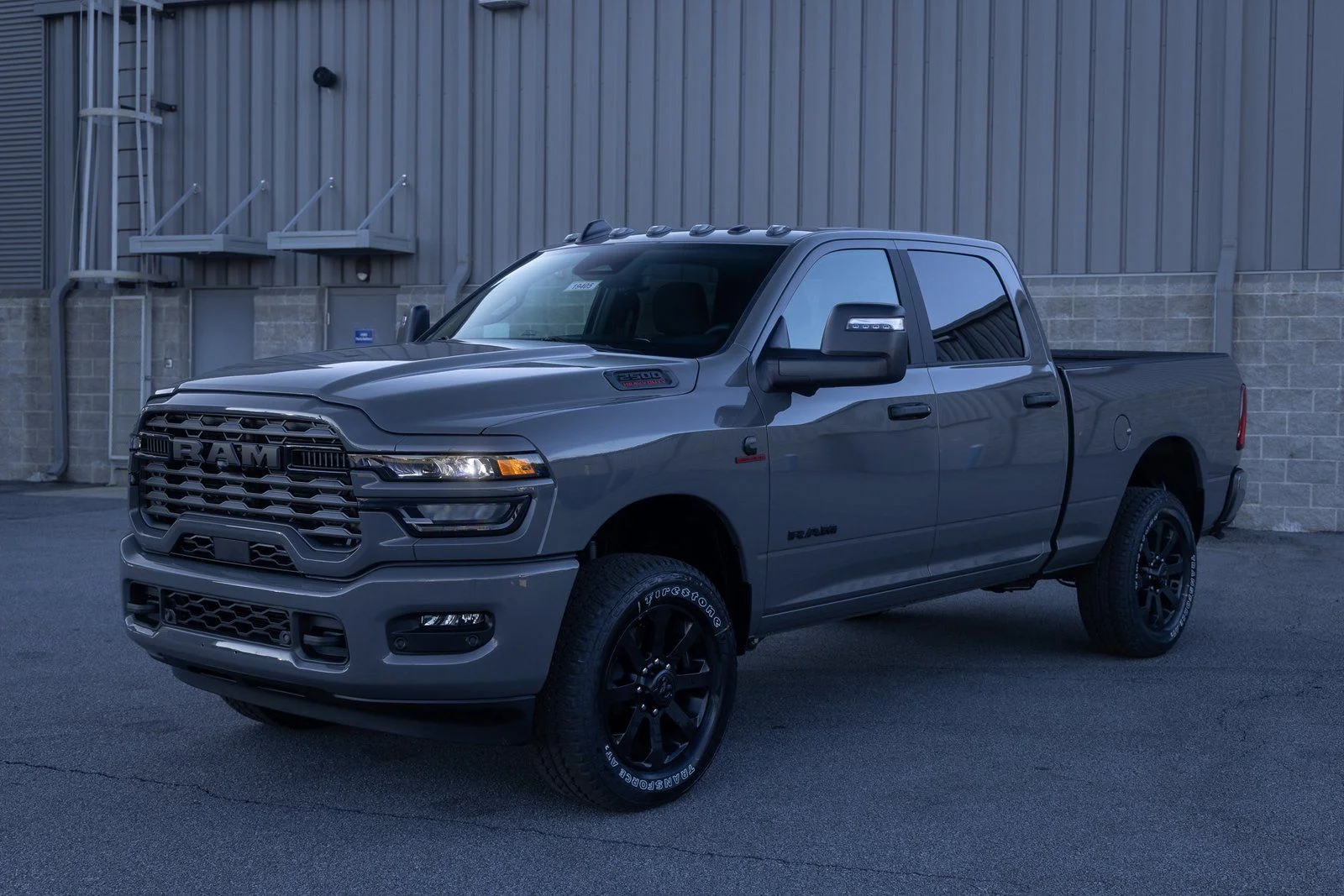 New 2026 Ceramic Gray Clear-Coat Exterior Paint RAM Big Horn image 3