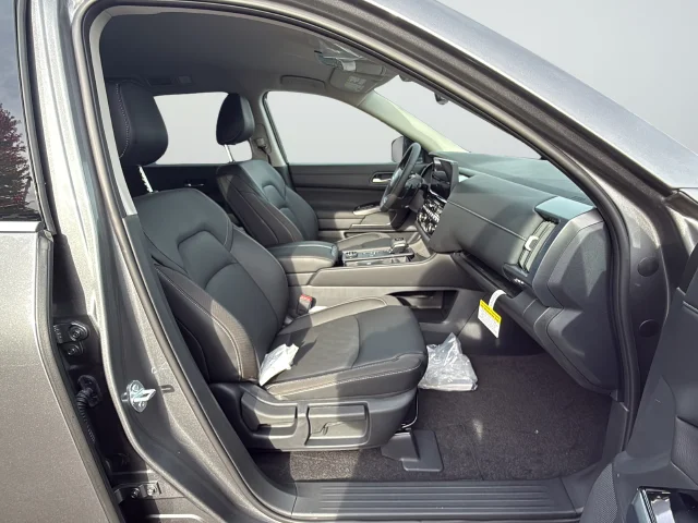 New 2026 Gray Nissan SL image 26