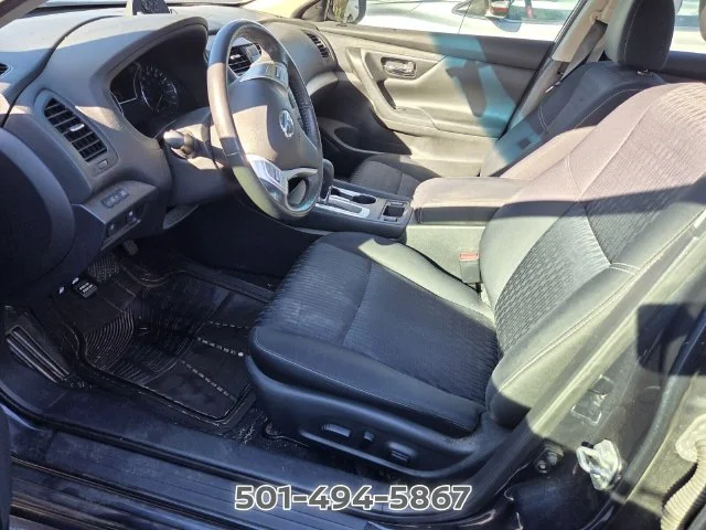 Used 2017 Blue Nissan 2.5 SV image 10