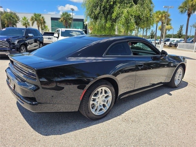 2025 Dodge Charger Daytona R/T - Photo 10